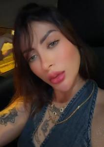 631675836: Chica busca chico en Barcelona