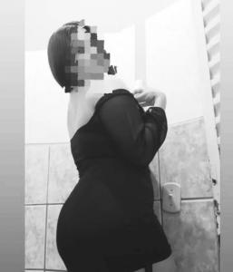 745087865: Chica busca chico en Murcia
