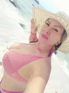 643879942: Chica busca chico en Madrid
