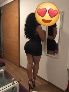674549911: Chica busca chico en Murcia