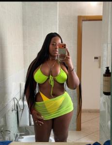 613994970: Chica busca chico en Tenerife