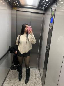 624557805: Chica busca chico en Valencia