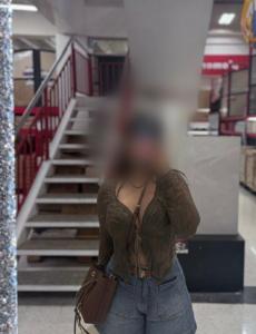 745030697: Chica busca chico en Tarragona