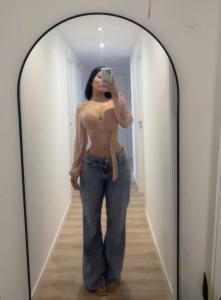 642291159: Chica busca chico en Barcelona