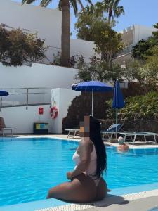634111454: Chica busca chico en Tenerife