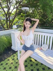 610109440: Chica busca chico en Madrid
