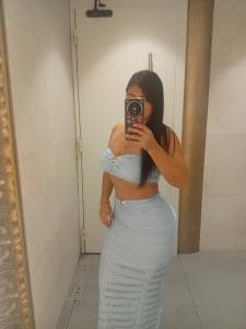 674134853: Chica busca chico en Sevilla
