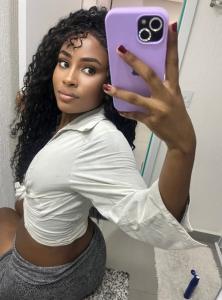611948271: Chica busca chico en Albacete