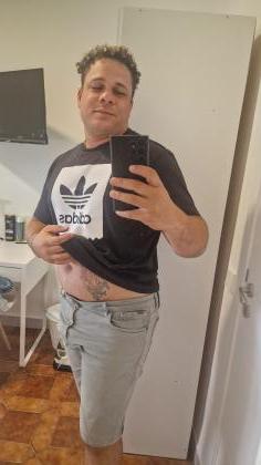 664479967: Chico busca chica en Madrid