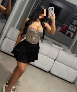 664248549: Chica busca chico en Sevilla
