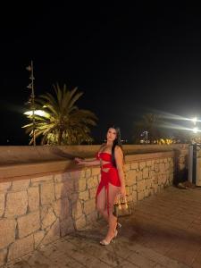 613394123: Chica busca chico en Barcelona