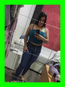 661147808: Chica busca chico en Madrid