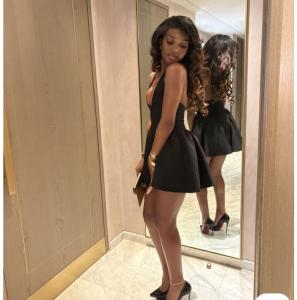 631548496: Chica busca chico en Gerona