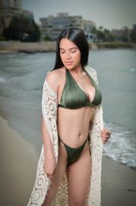 603981547: Chica busca chico en Barcelona
