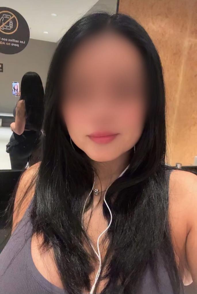 Chica busca chico en Almería: 