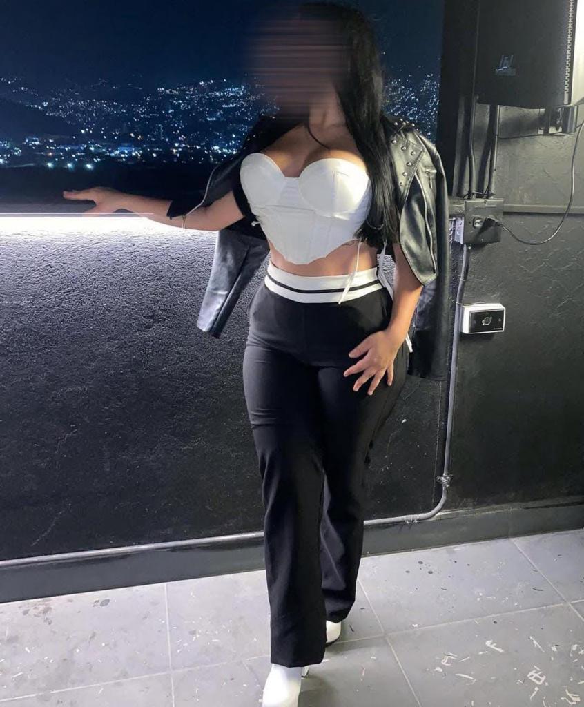603997083: Chica busca chico en Alicante