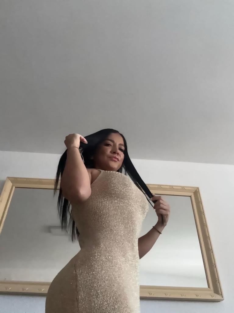 647163074: Chica busca chico en Málaga