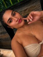 674134853: Chica busca chico en Sevilla