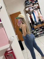 643562004: Chica busca chico en Sevilla