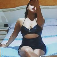 697903643: Chica busca chico en Sevilla