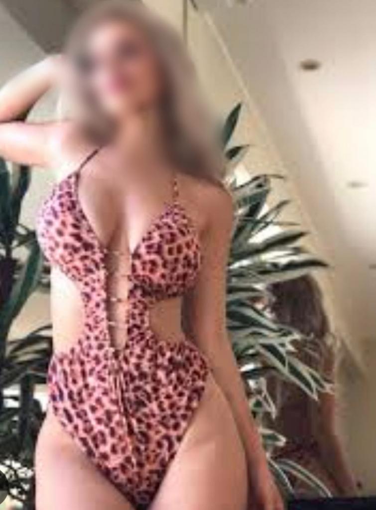 Chica busca chico en Lérida: 