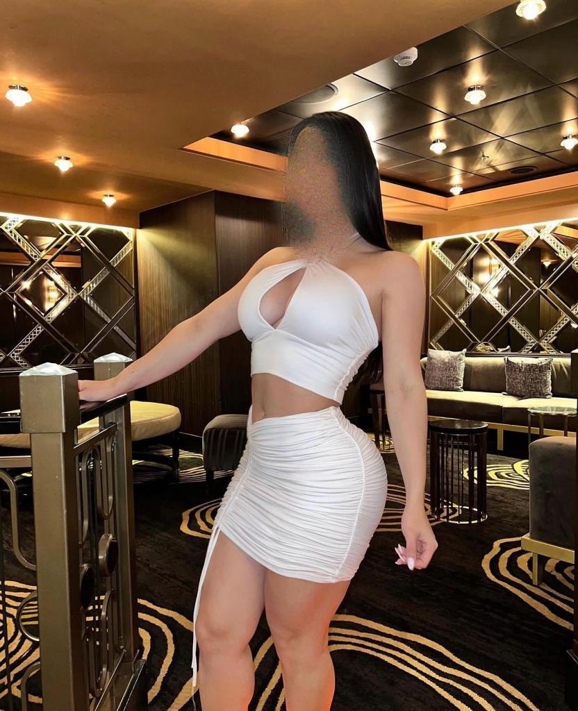613537264: Chica busca chico en Valencia