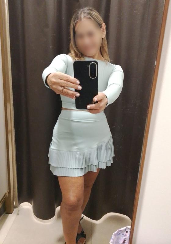 652904138: Chica busca chico en Málaga