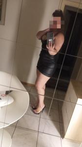 Chica busca chico en Huelva: 