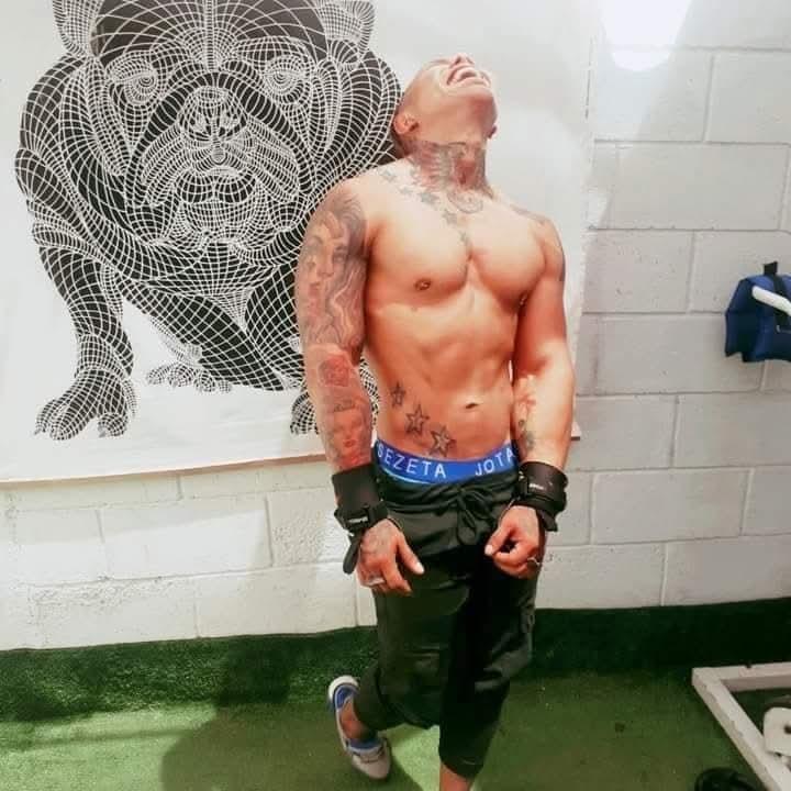 Chico busca chica en Barcelona: 