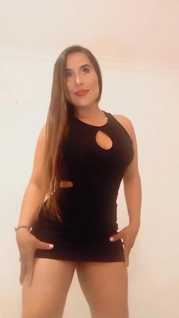 Chica busca chico en Cáceres: Chica busca chico