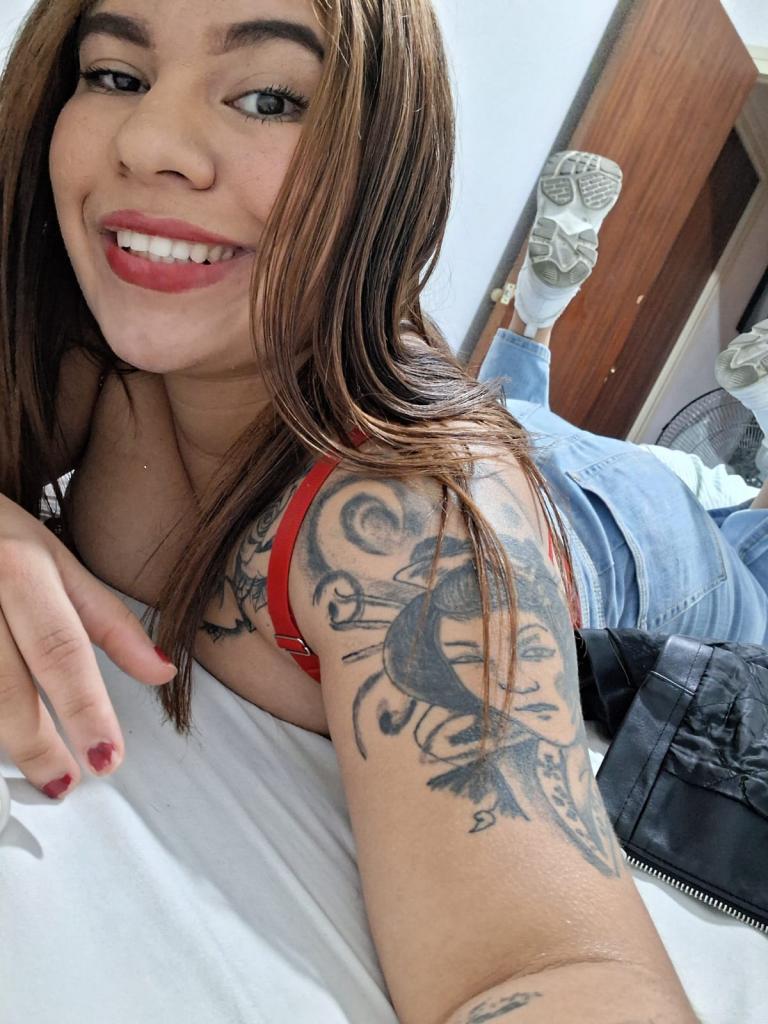 687275884: Chica busca chico en Valencia