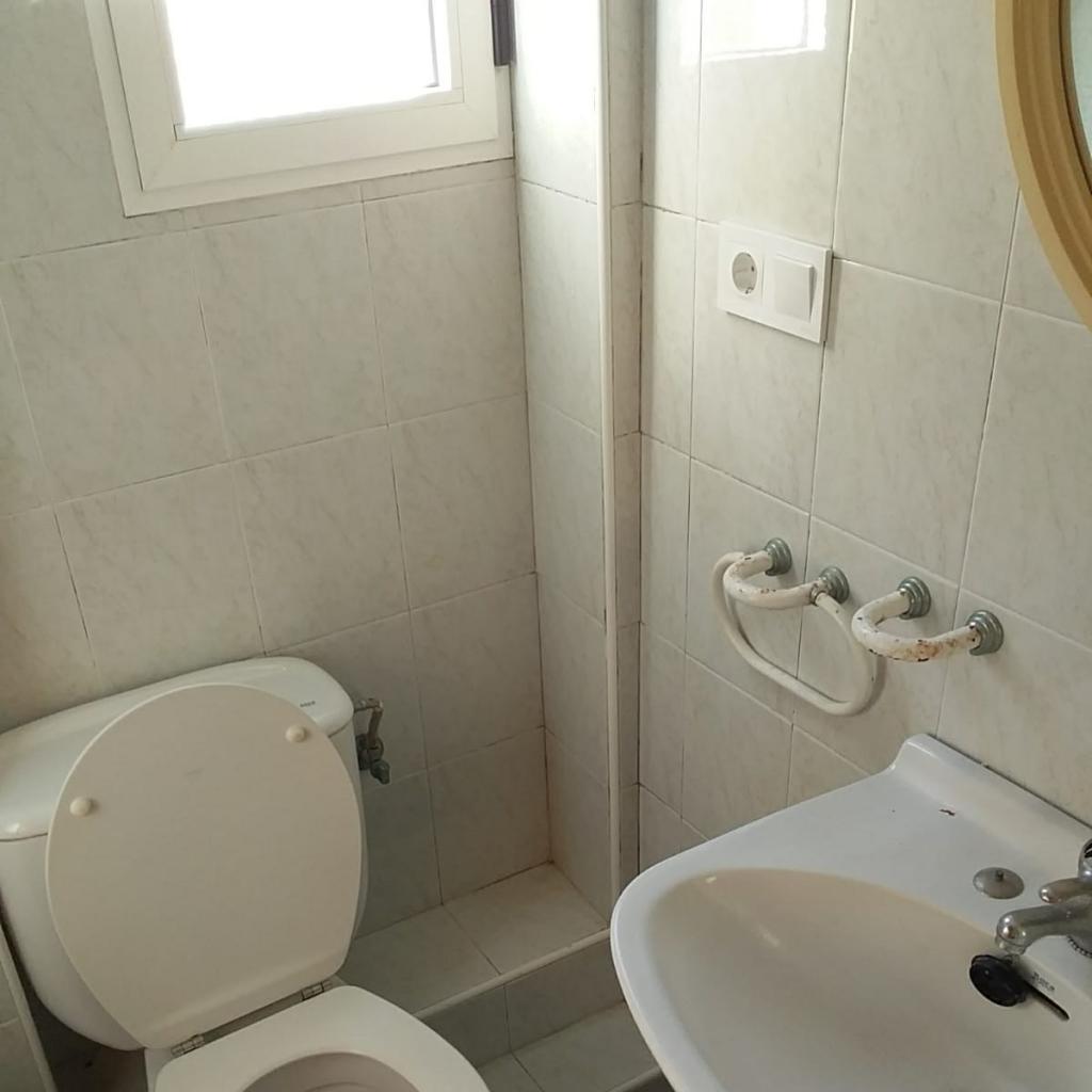 613591640: Chica busca chico en Valencia