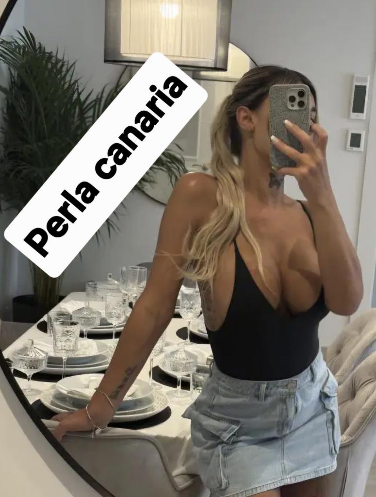 Chica busca chico en Tenerife: 