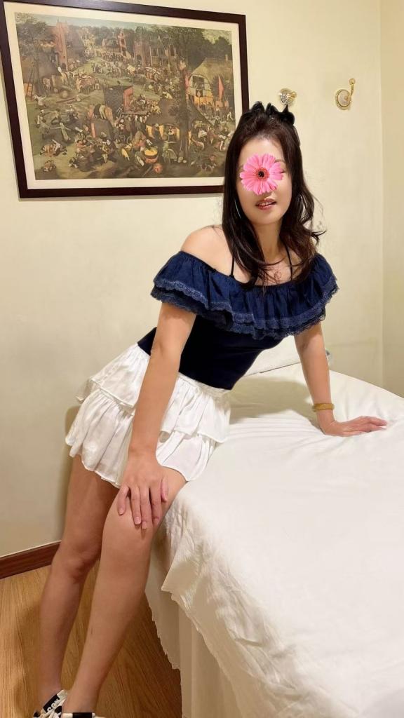 Chica busca chico en Madrid: Chica busca chico