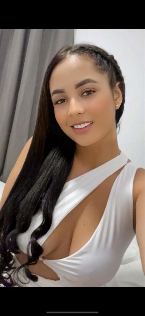 604873988: Chica busca chico en Lérida