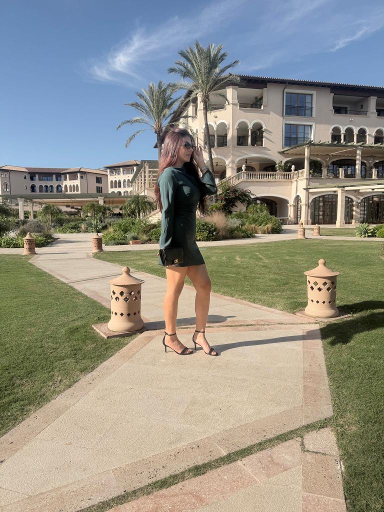 Chica busca chico en Alicante: Chica busca chico