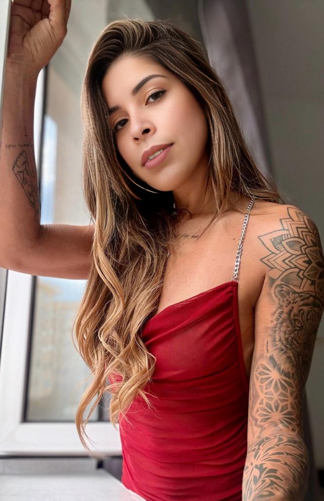 Chica busca chico en Málaga: Chica busca chico