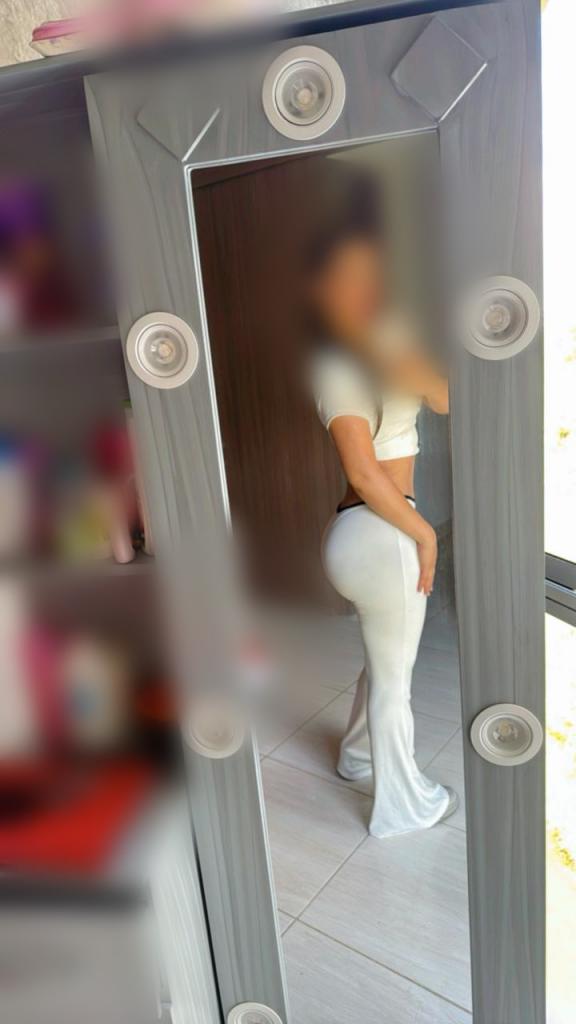 Chica busca chico en Lérida: 