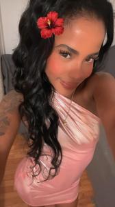 607628178: Chica busca chico en Barcelona