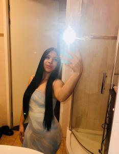 634884167: Chica busca chico en Málaga