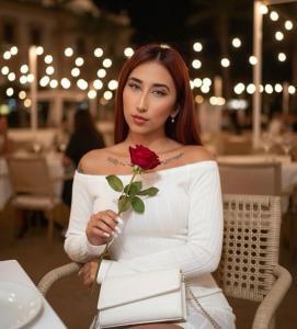 613667745: Chica busca chico en Alicante