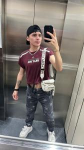 617751173: Chico busca chica en Madrid