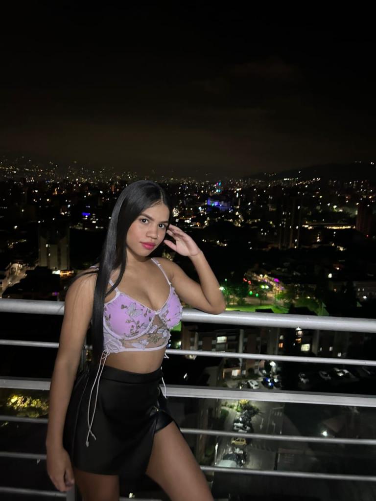 Chica busca chico en Barcelona: 