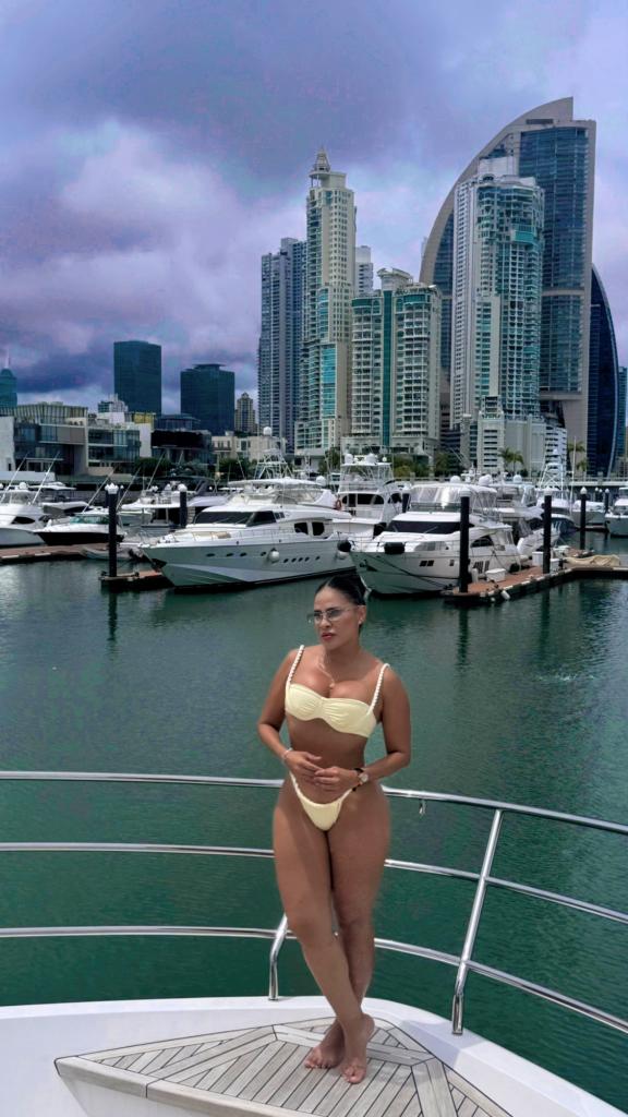 Chica busca chico en Murcia: 