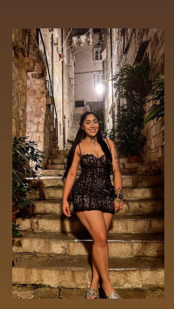 Chica busca chico en Ibiza: 