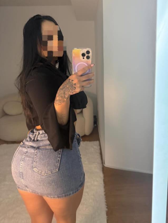 Chica busca chico en Tenerife: 