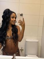 607628178: Chica busca chico en Barcelona