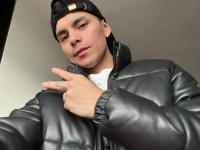 617751173: Chico busca chica en Madrid