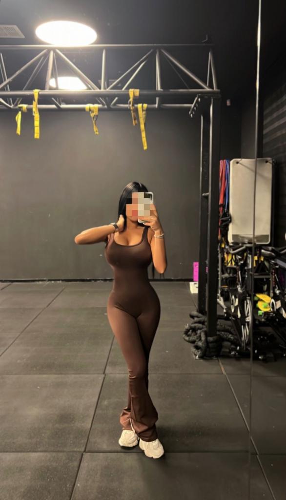 Chica busca chico en Málaga: Chica busca chico