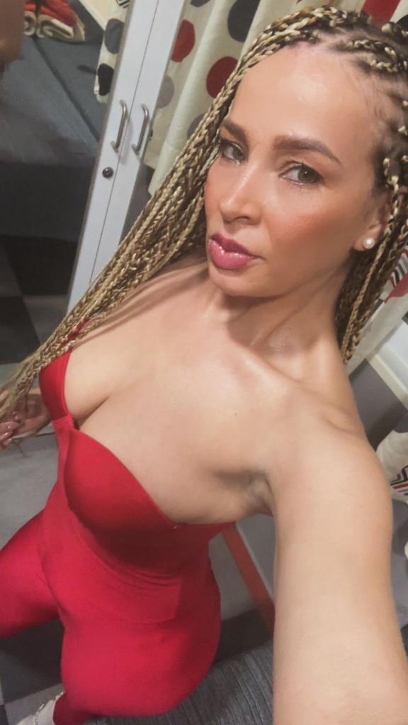 Chica busca chico en Málaga: Chica busca chico